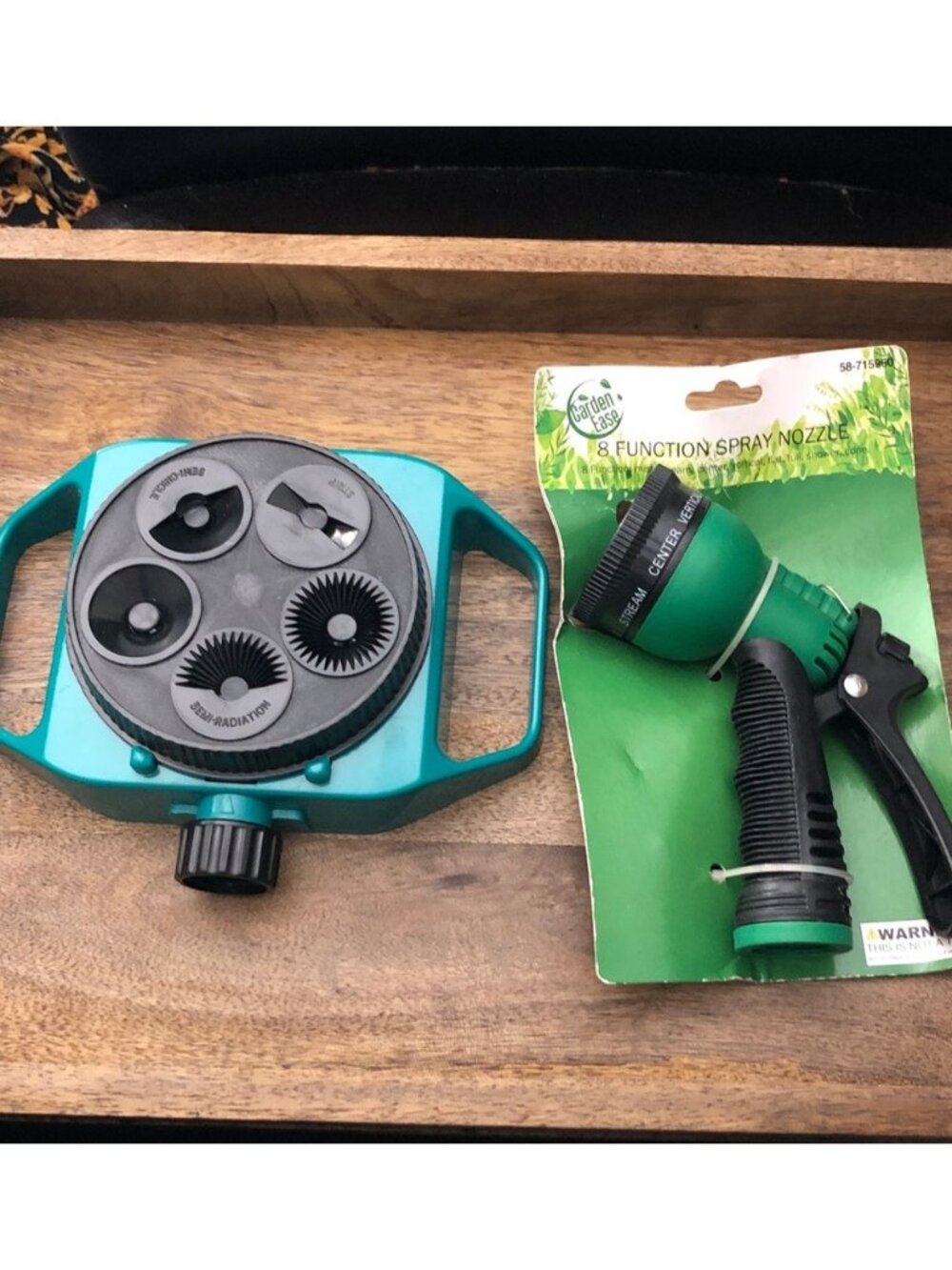 Green Multi-Function Garden Hose Nozzle and Sprayer Set